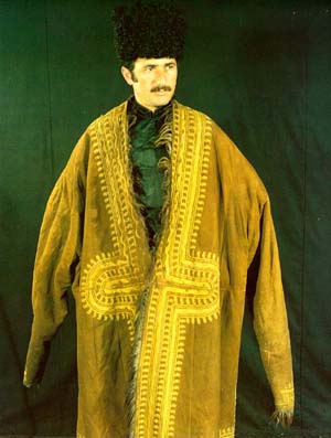 Азерб национ. костюм (2).jpg
