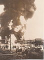 34 fire oil borehole 493 of bay 1931.jpg