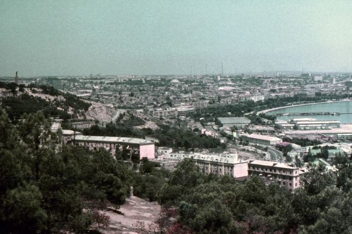 Panorama Baku 12 08 1982.jpg