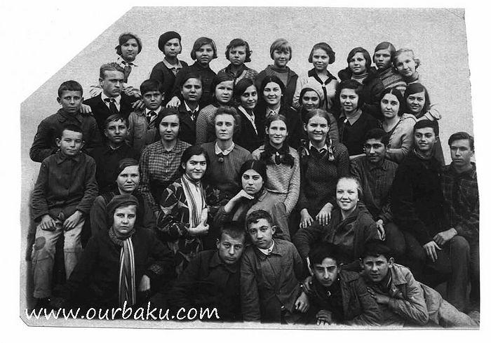 Ogadjanyan school 1936.jpg