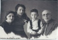 Gorjalcan 9 Family 1944.jpg