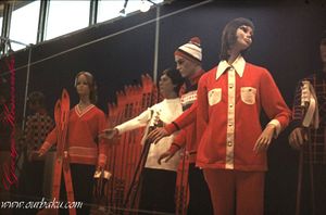 21 1976 Konovalov Polish Exhibition fashion.jpg